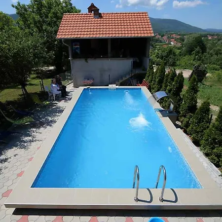Lukic Apartment *